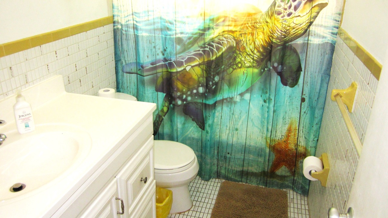 Photo of Bathroom in Key Colony Beach
