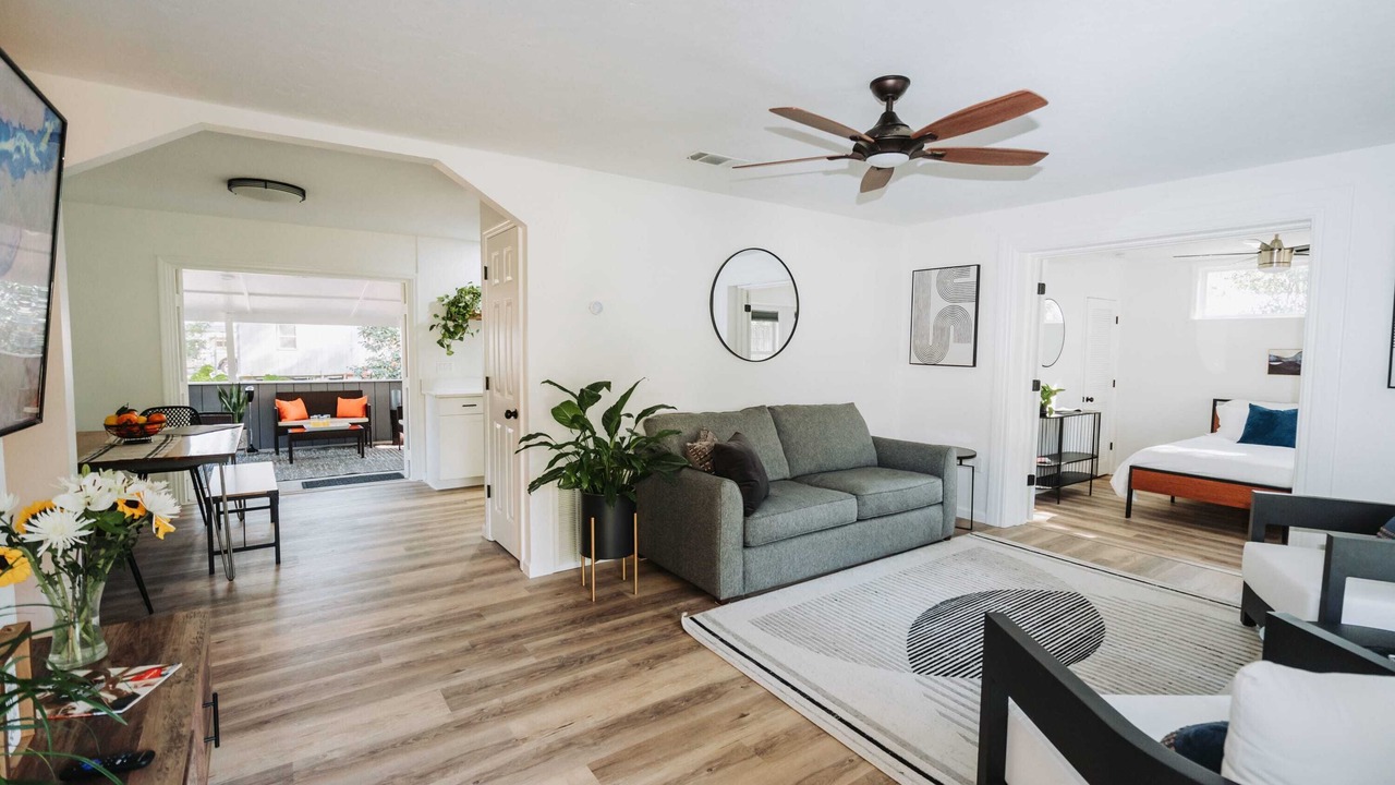 Photo of Livingroom in High Springs