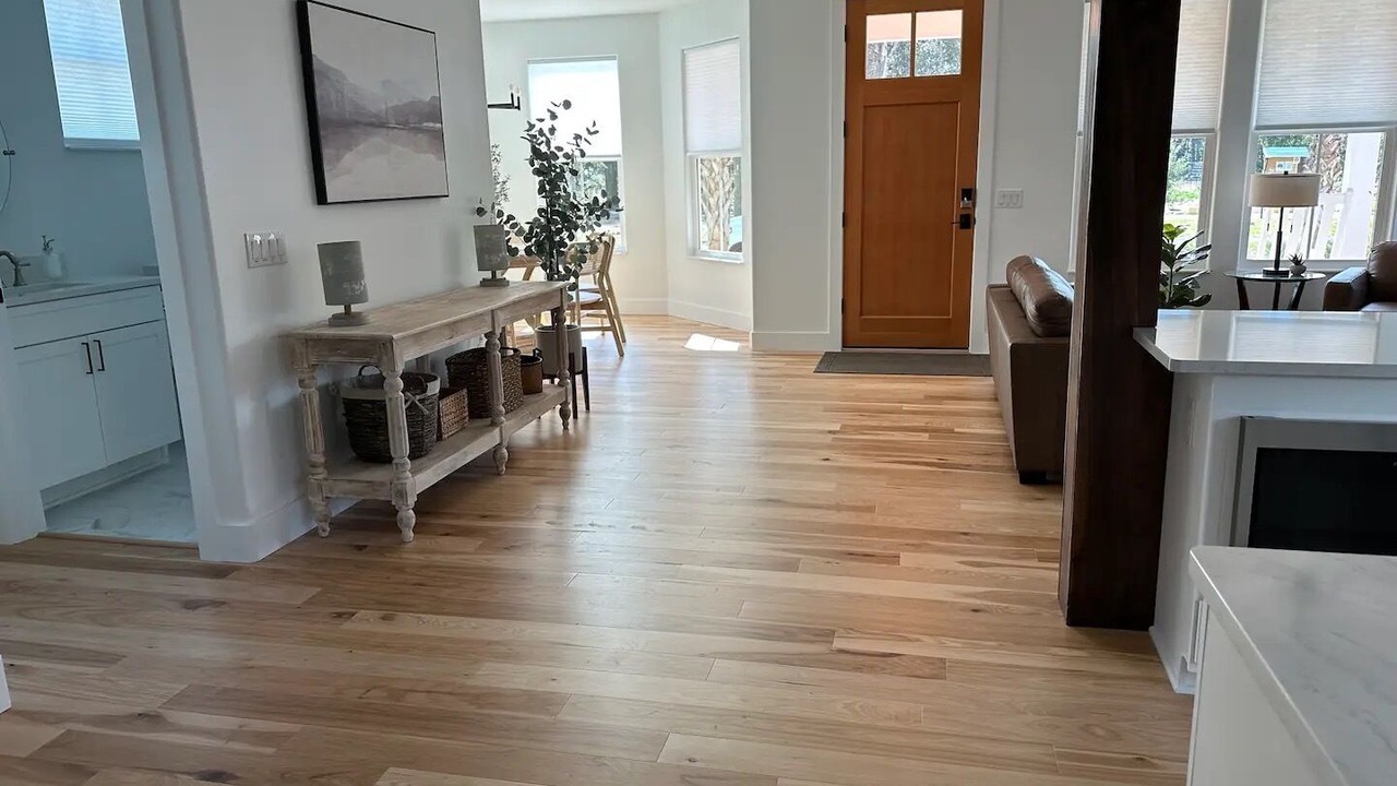 Photo of Livingroom in Gainesville