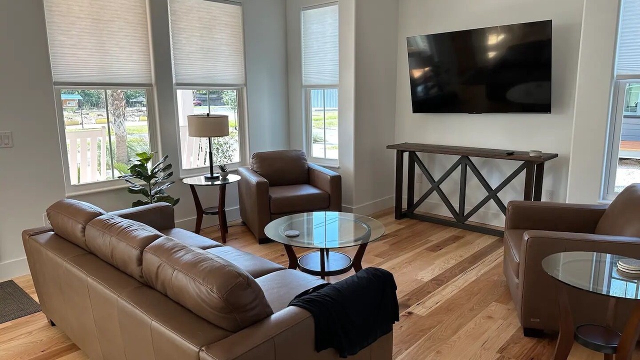 Photo of Livingroom in Gainesville