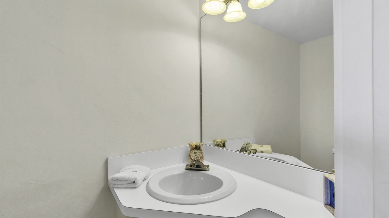 Photo of Bathroom in Islamorada