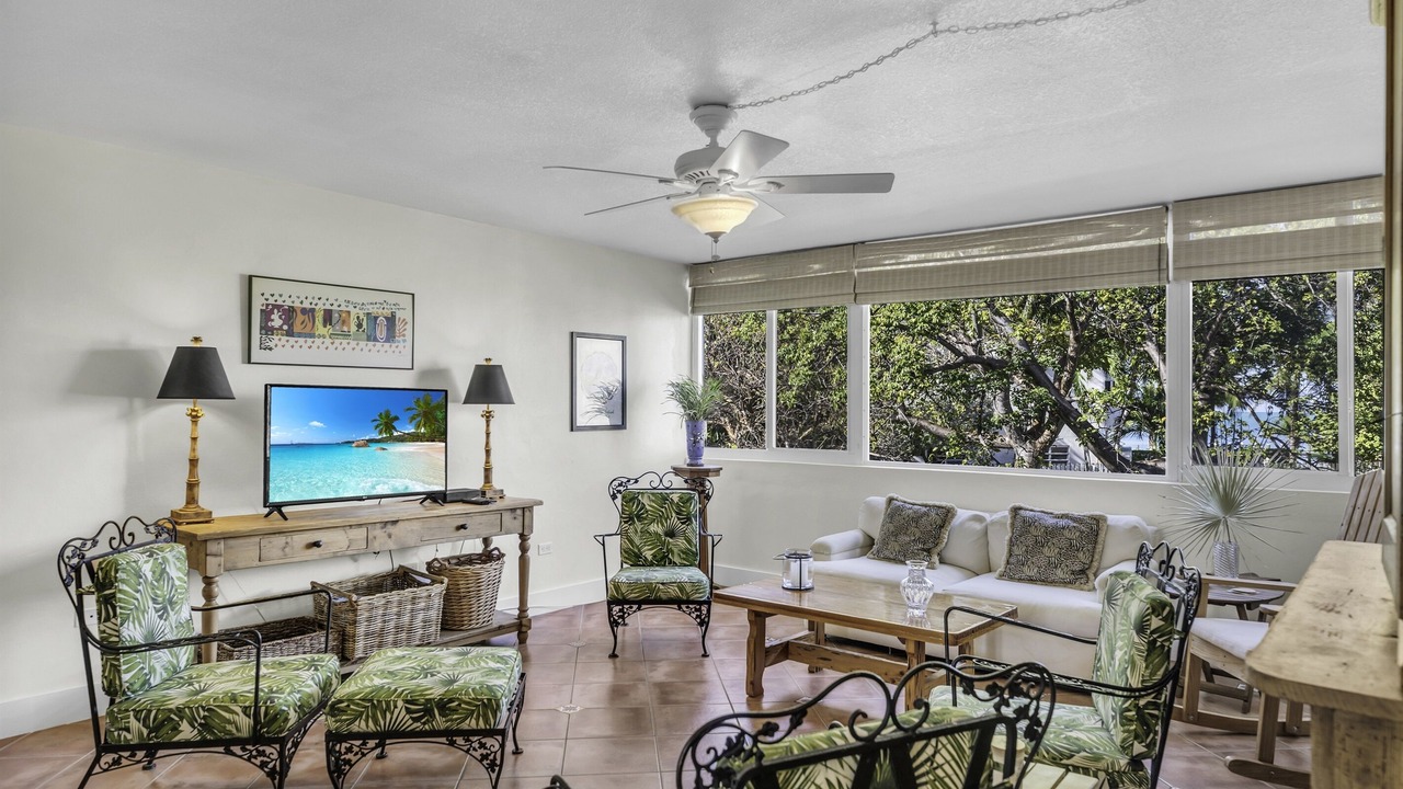Photo of Livingroom in Islamorada