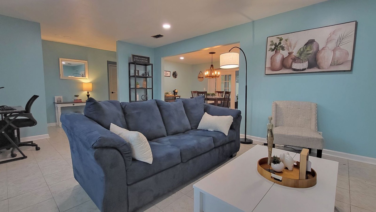 Photo of Livingroom in Brandon