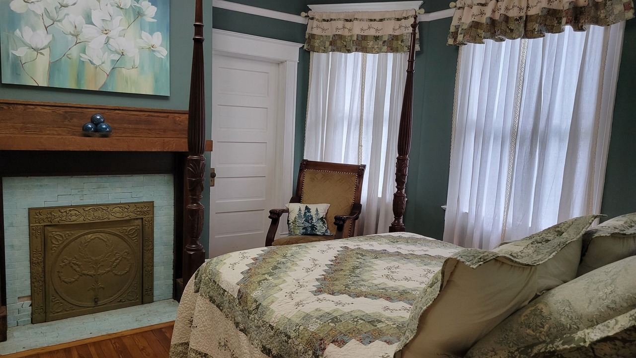 Photo of Bedroom in Springfield
