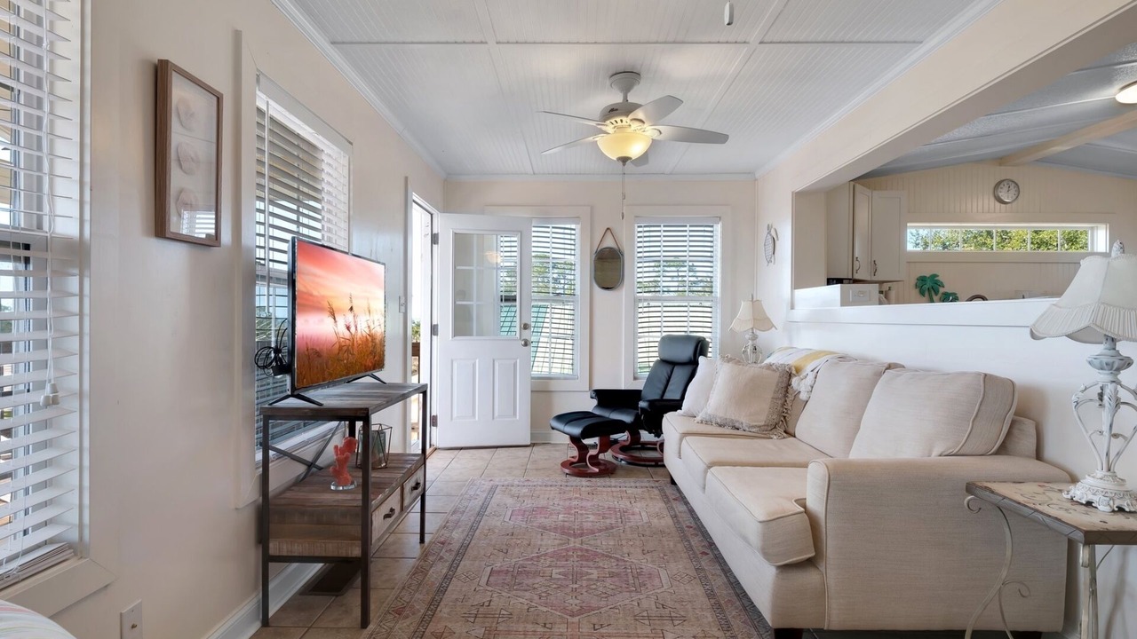 Photo of Livingroom in Salem