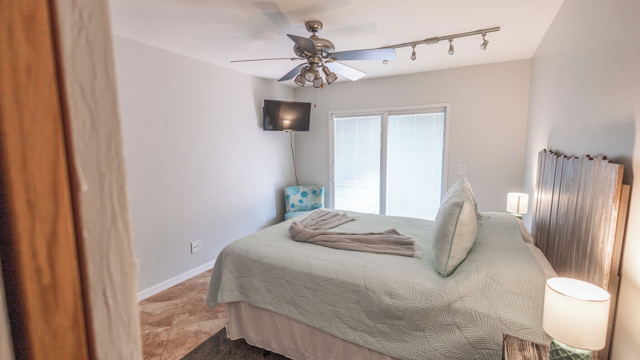 Photo of Bedroom in San Carlos Park