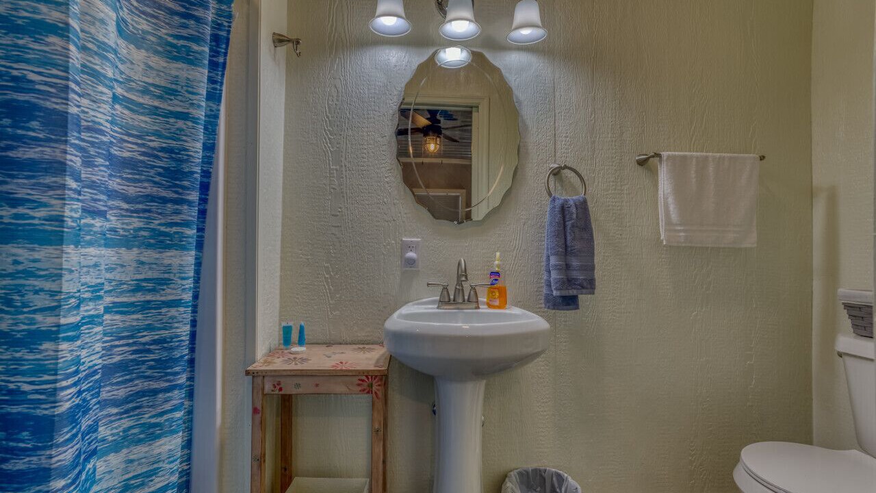 Photo of Bathroom in Rogersville