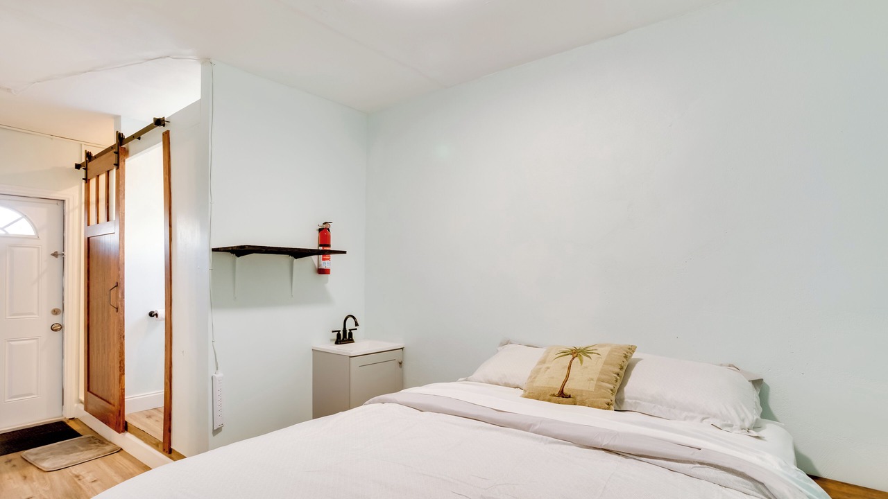 Photo of Bedroom in North River Shores