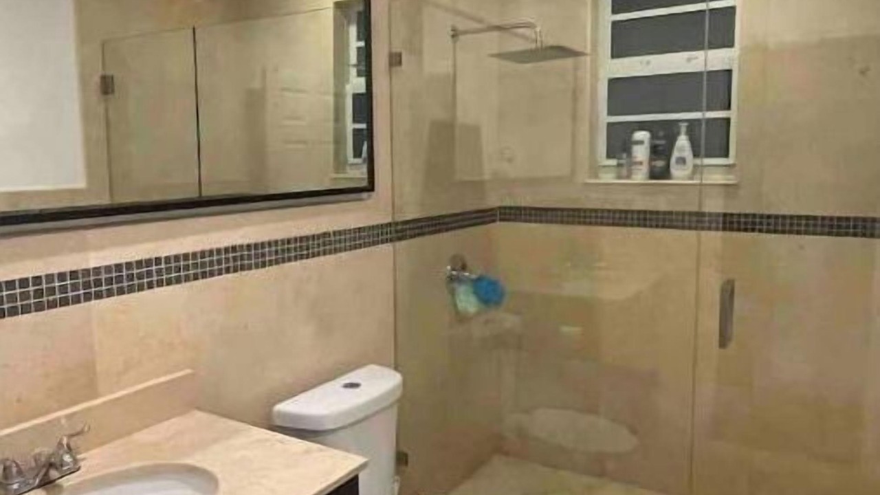 Photo of Bathroom in Little Havana