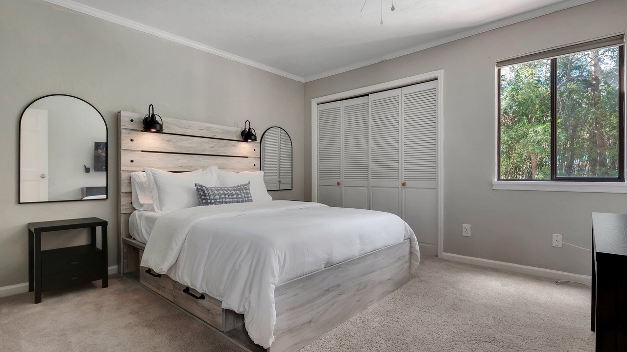 Photo of Bedroom in Tallahassee
