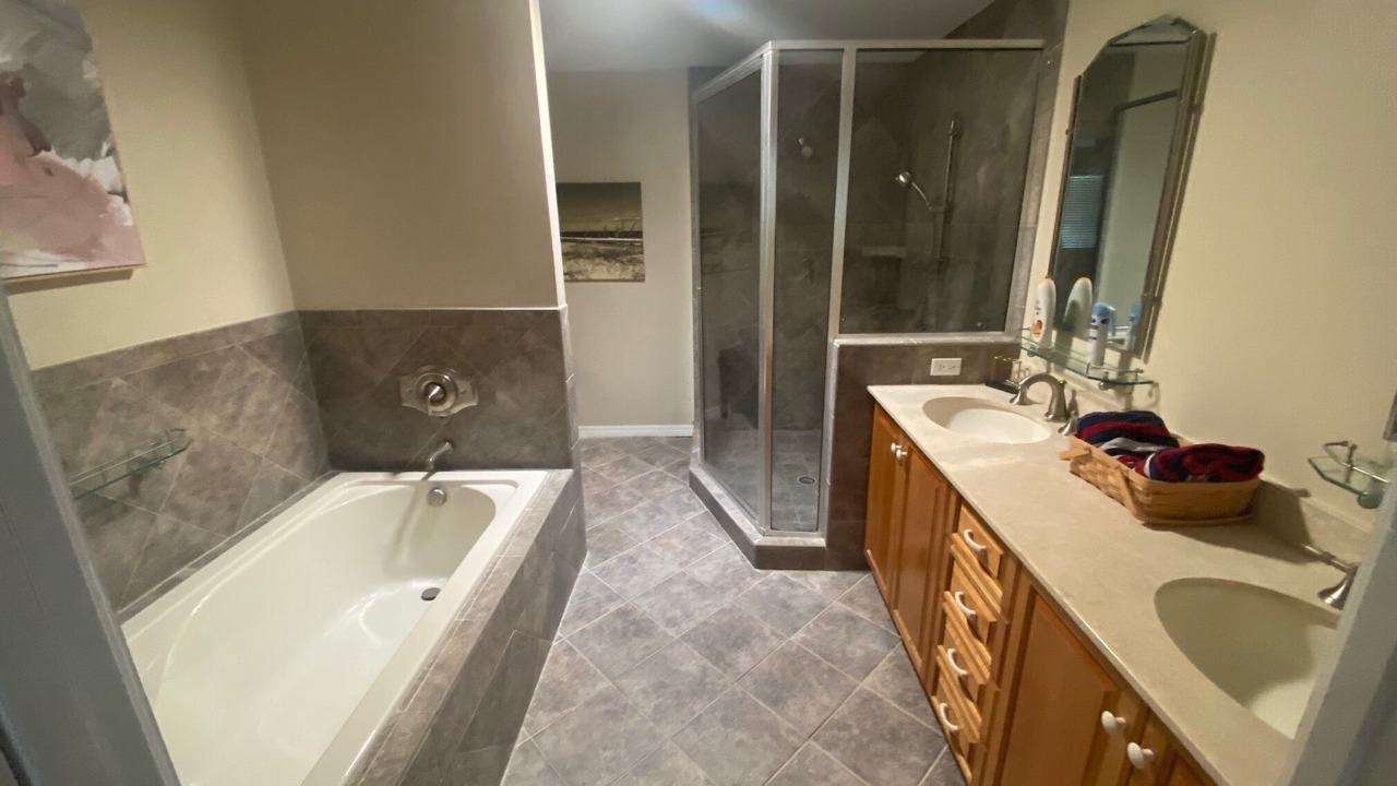 Photo of Bathroom in Riverside Park