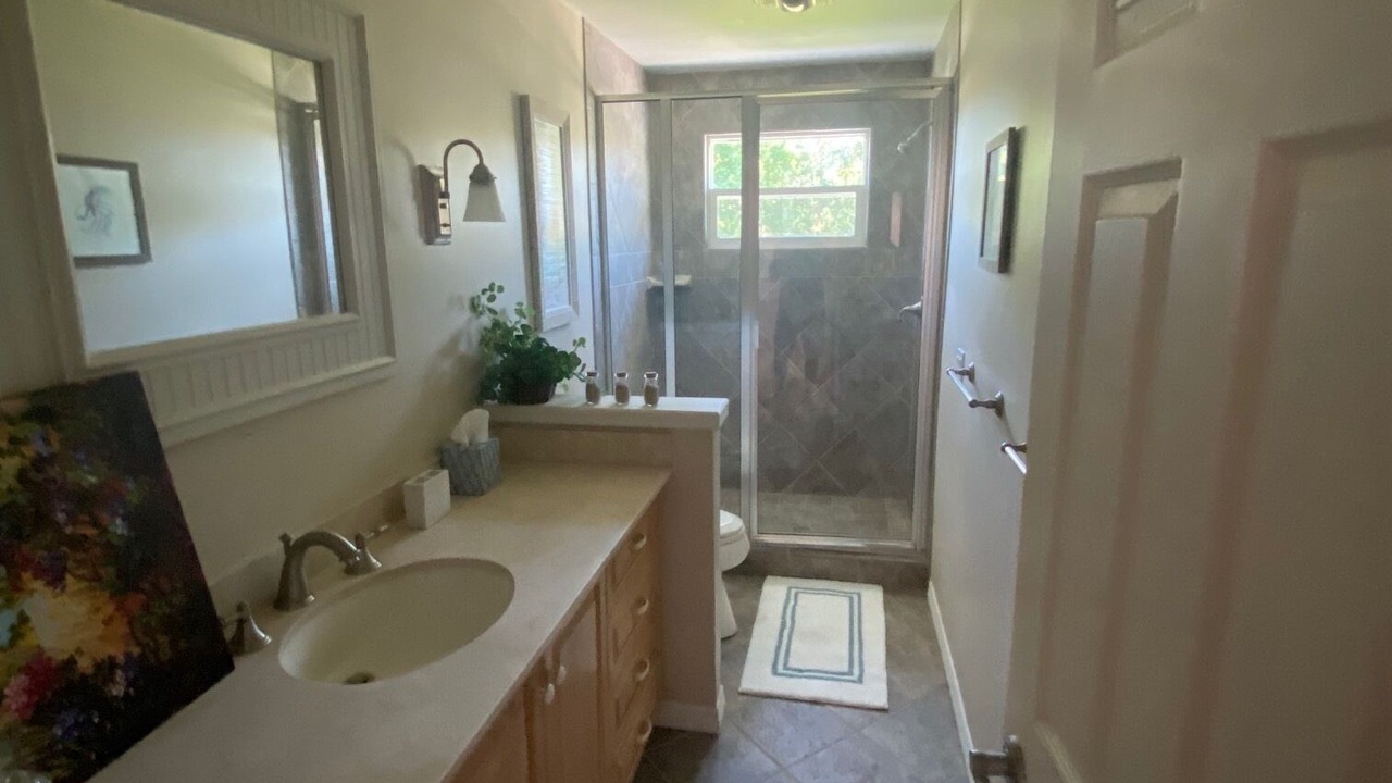 Photo of Bathroom in Riverside Park