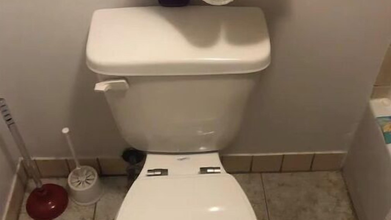 Photo of Bathroom in Bostwick Park