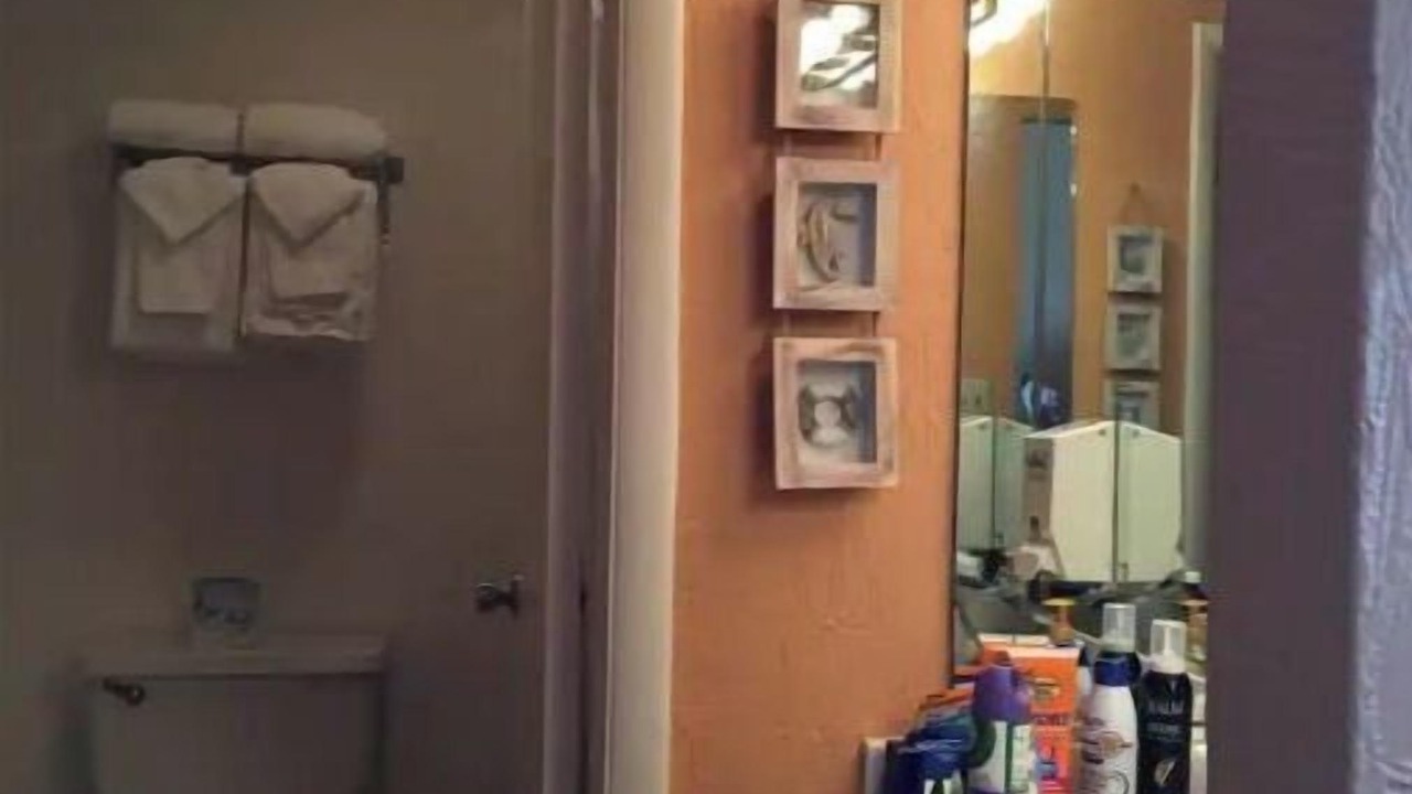 Photo of Bathroom in Bostwick Park