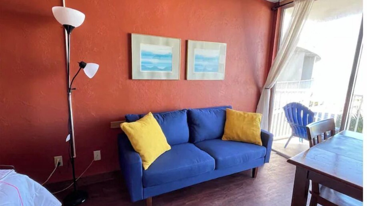 Photo of Livingroom in Bostwick Park