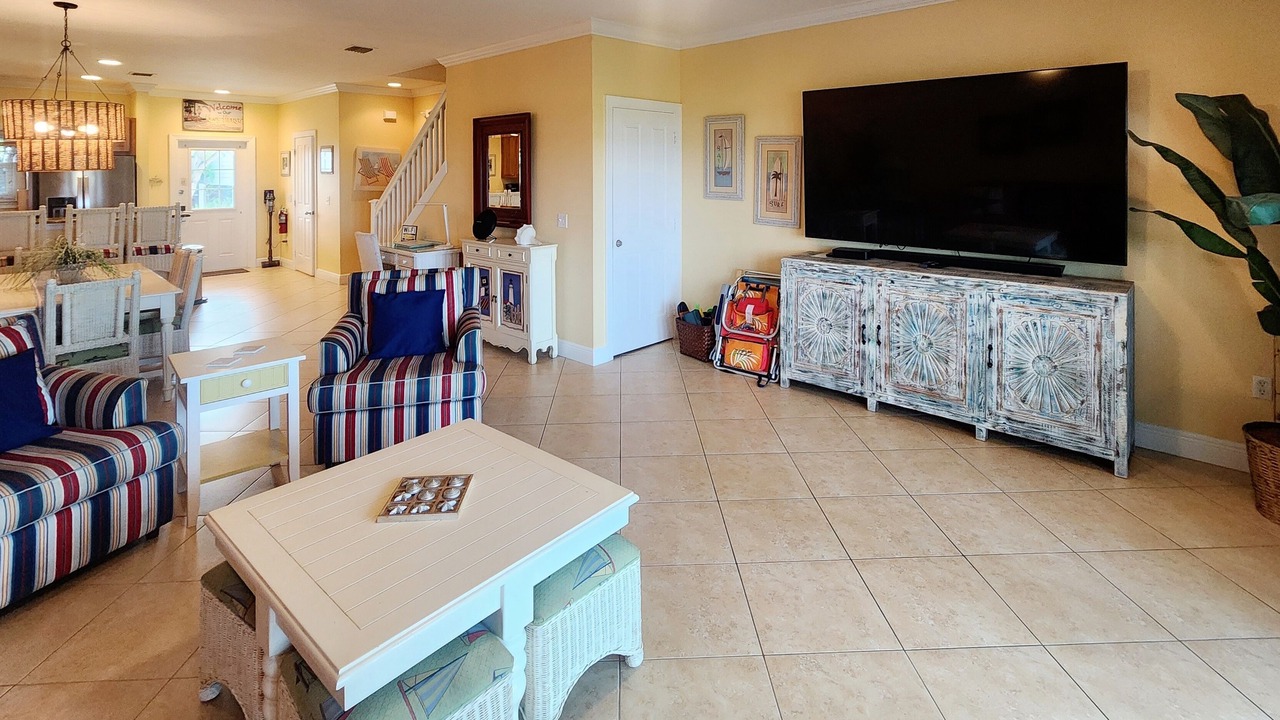 Photo of Livingroom in Indigo Reef Marina Homes