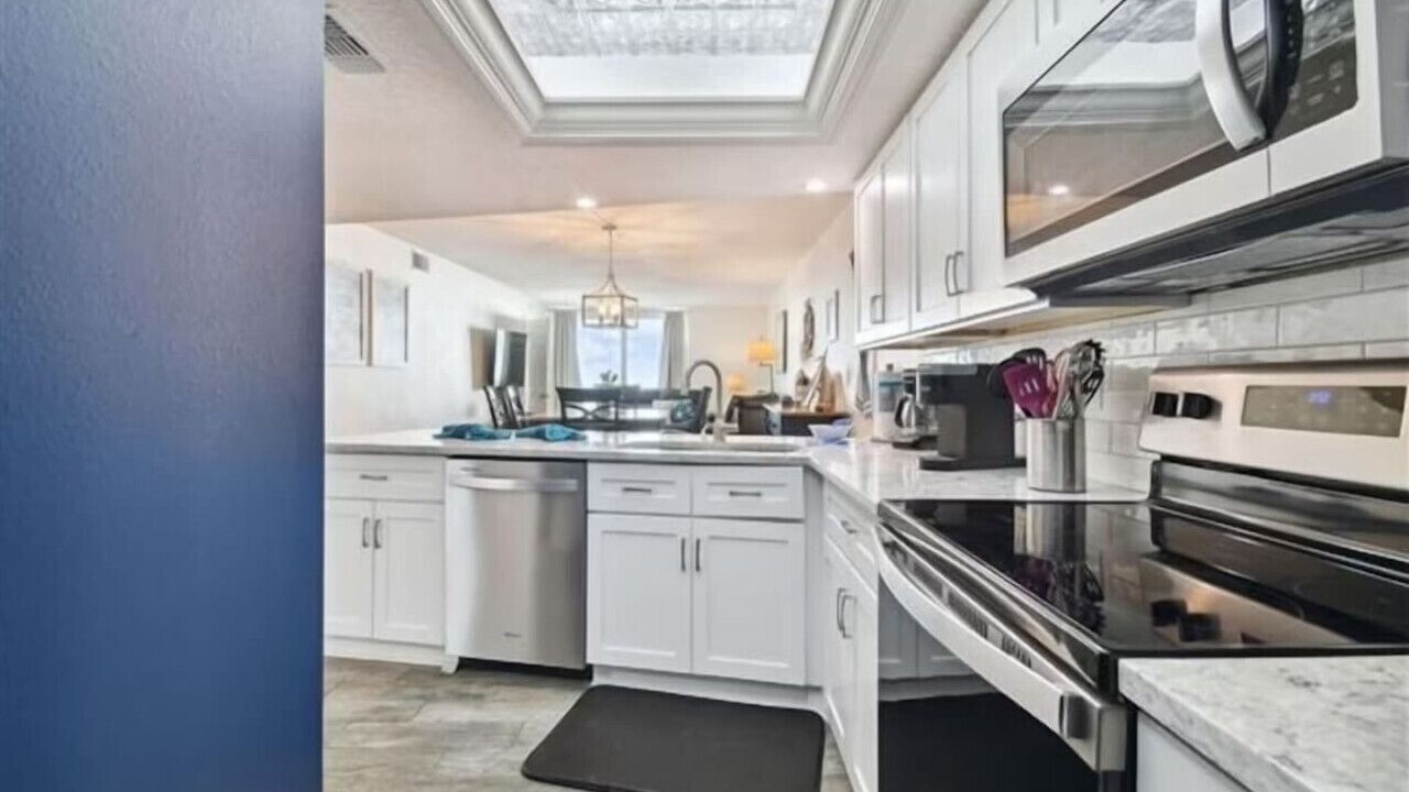 Photo of Kitchen in Redington Beach