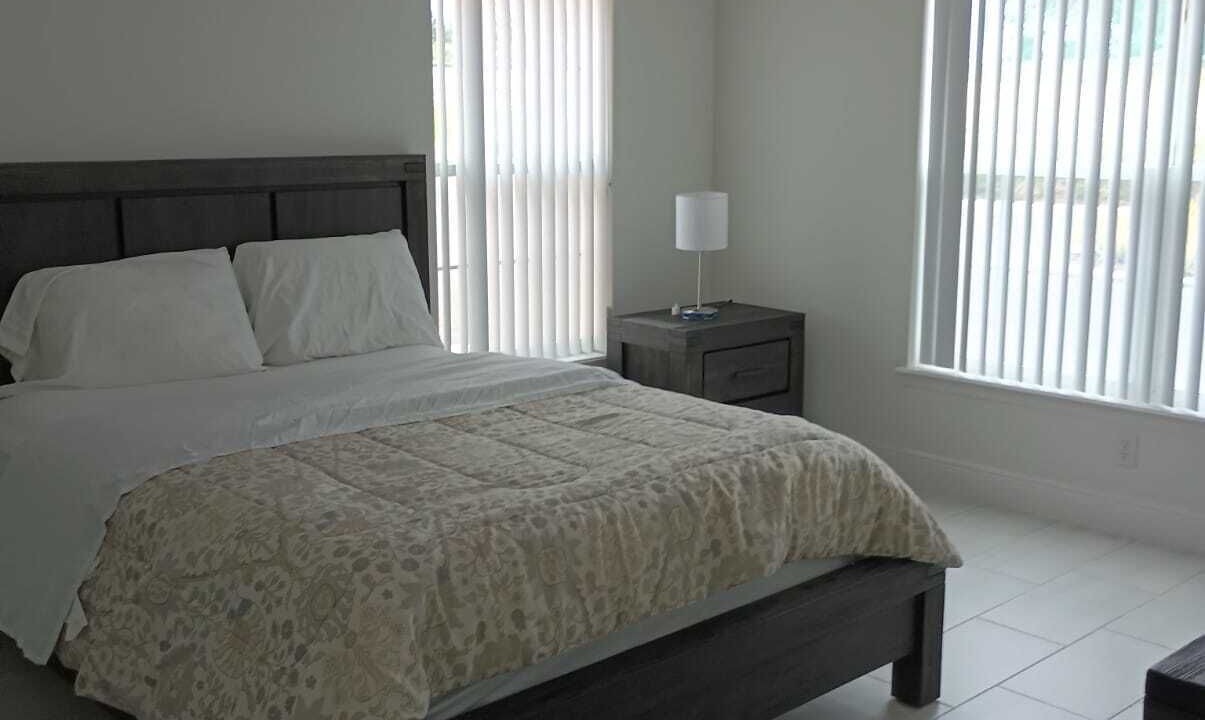 Photo of Bedroom in Tavares