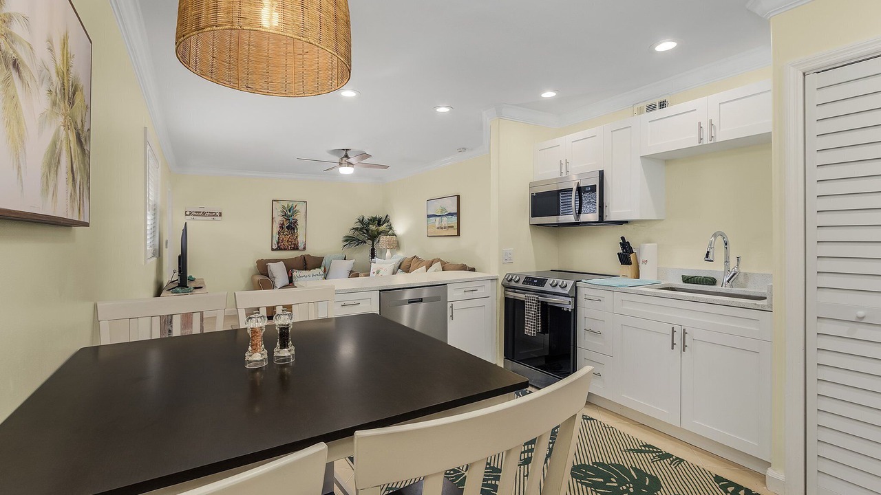 Photo of Kitchen in Lake Park