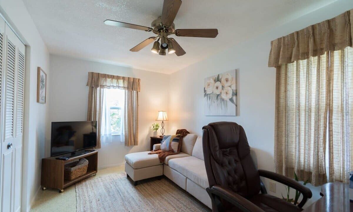 Photo of Livingroom in Rockledge