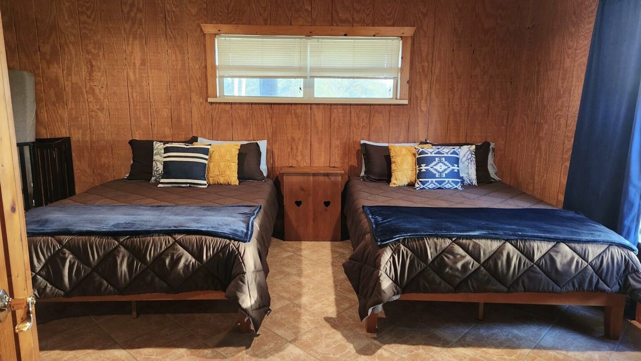 Photo of Bedroom in Okeechobee