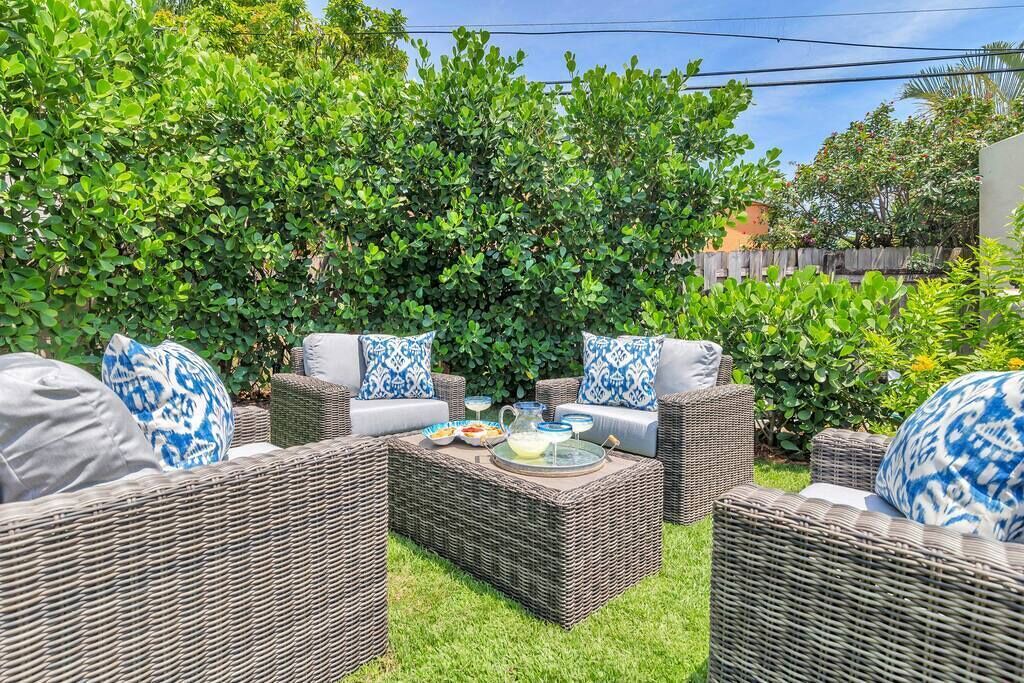 Photo of Patio Balcony in Bel Air