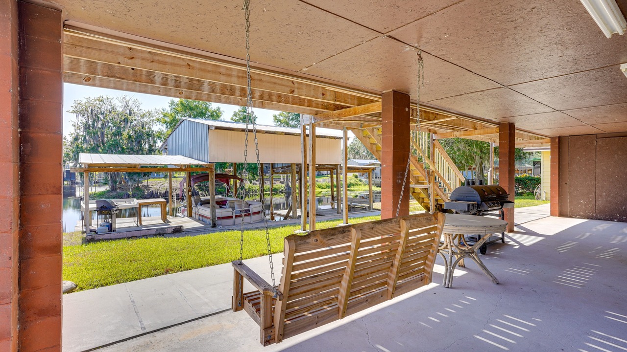 Photo of Patio Balcony in Fedhaven