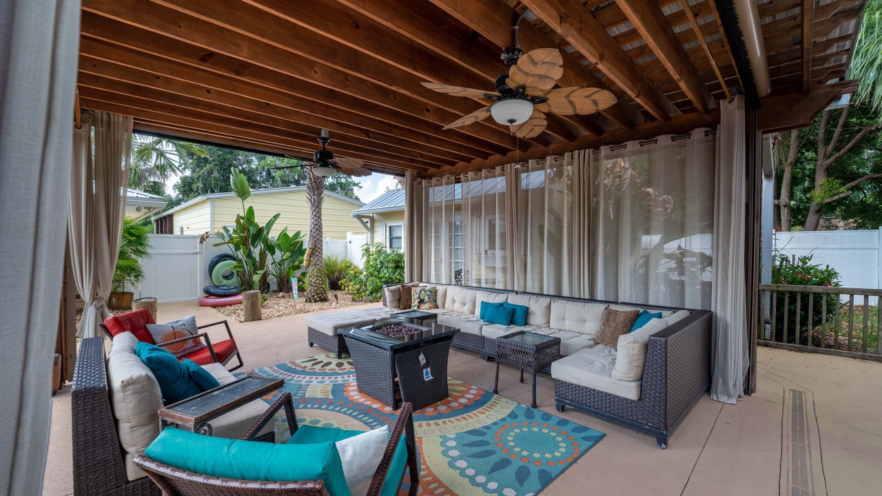 Photo of Patio Balcony in Fruit Cove