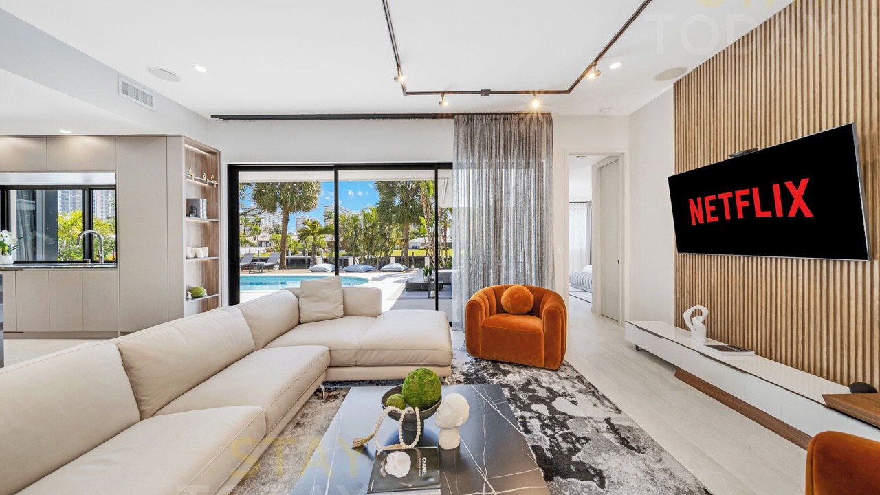 Photo of Livingroom in Hallandale Beach
