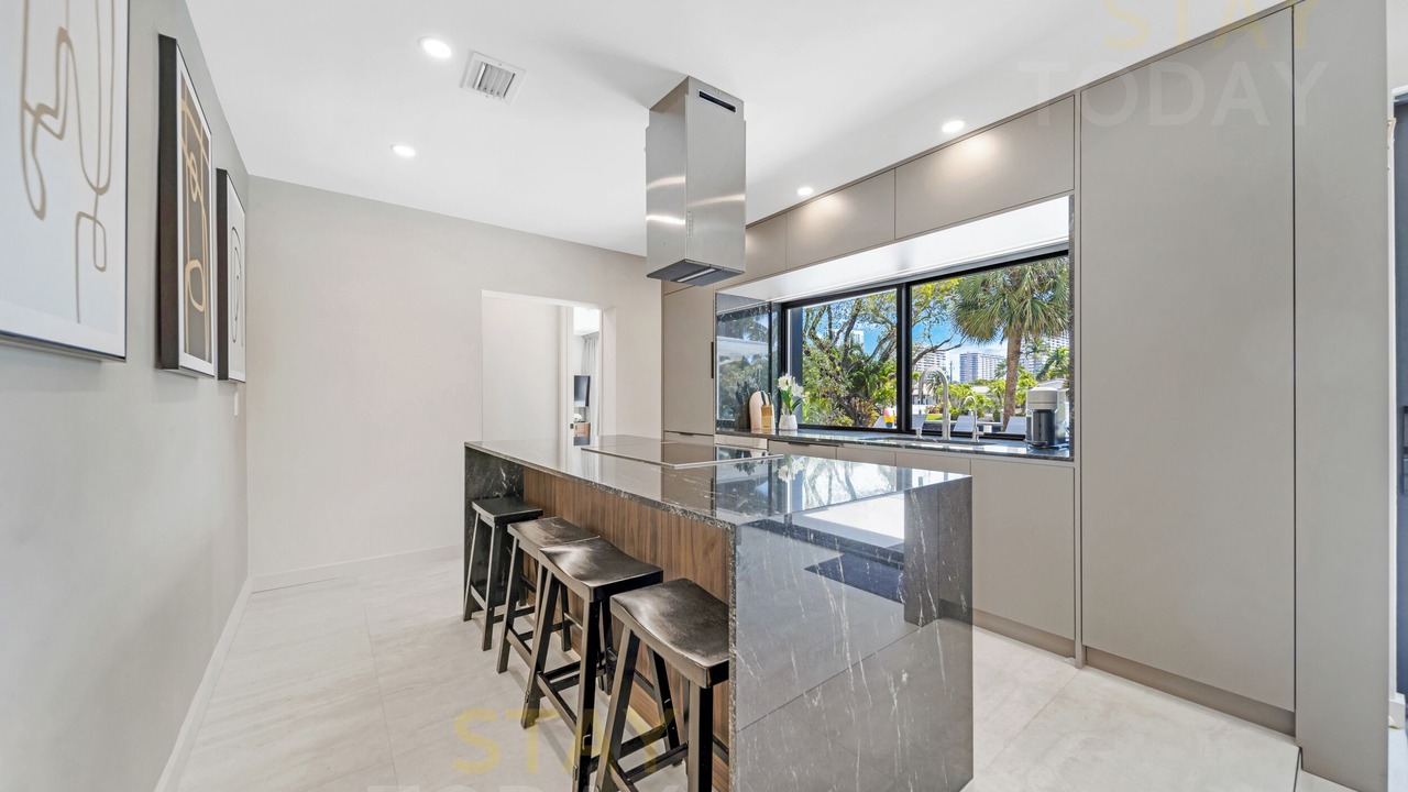 Photo of Kitchen in Hallandale Beach