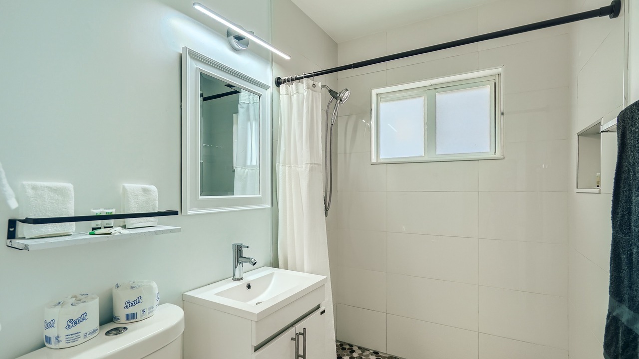 Photo of Bathroom in Palm Beach Shores