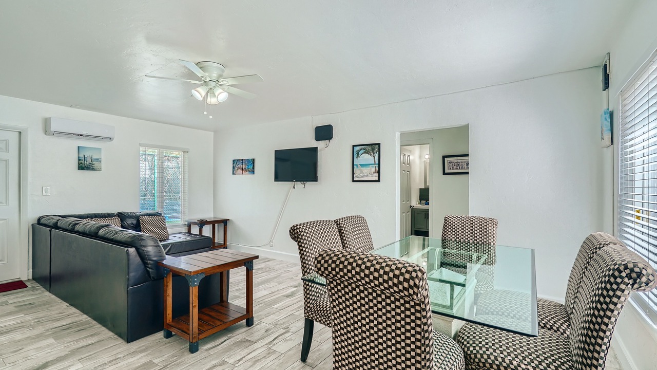 Photo of Bedroom in Palm Beach Shores