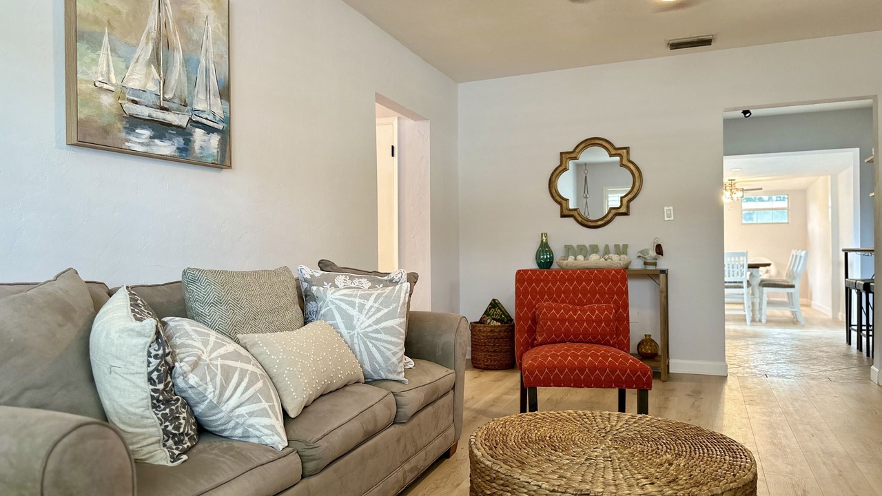 Photo of Livingroom in South Sarasota