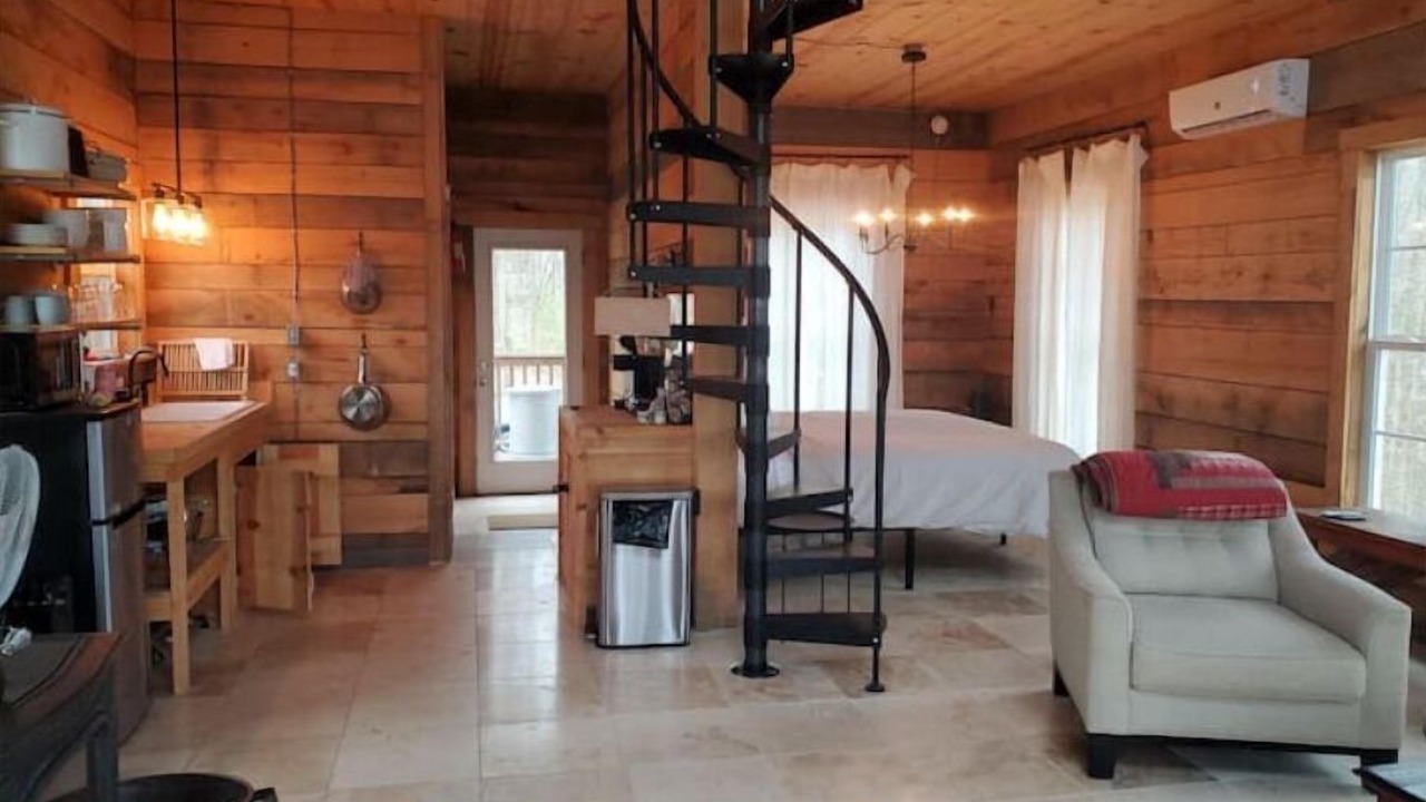 Photo of Bedroom in Rock Island