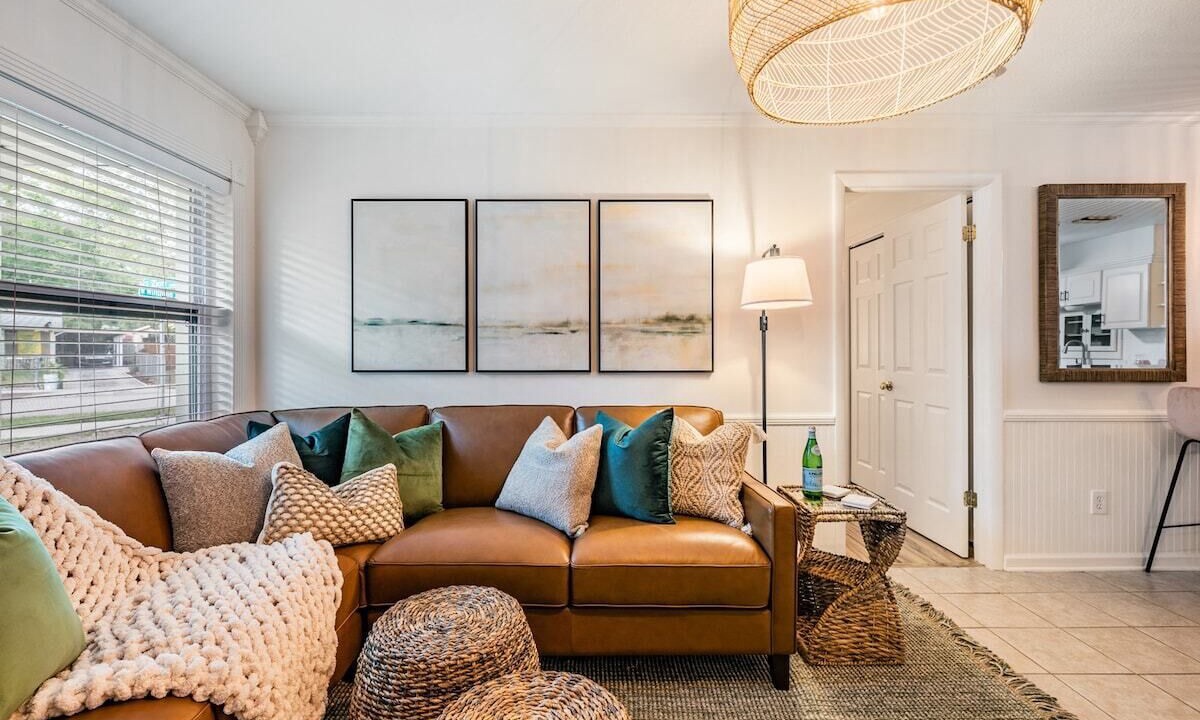 Photo of Livingroom in Ballast Point