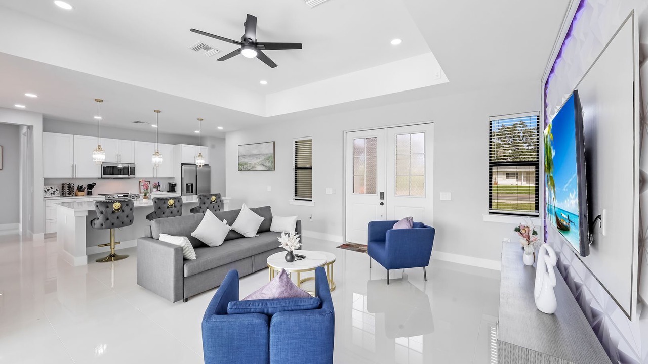 Photo of Livingroom in San Carlos Park