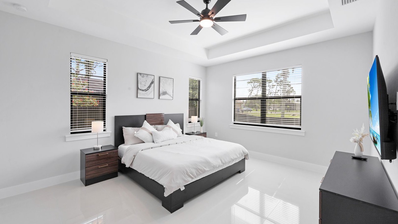 Photo of Bedroom in San Carlos Park