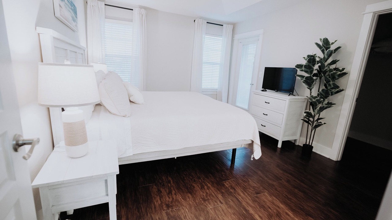Photo of Bedroom in Jacksonville Beach