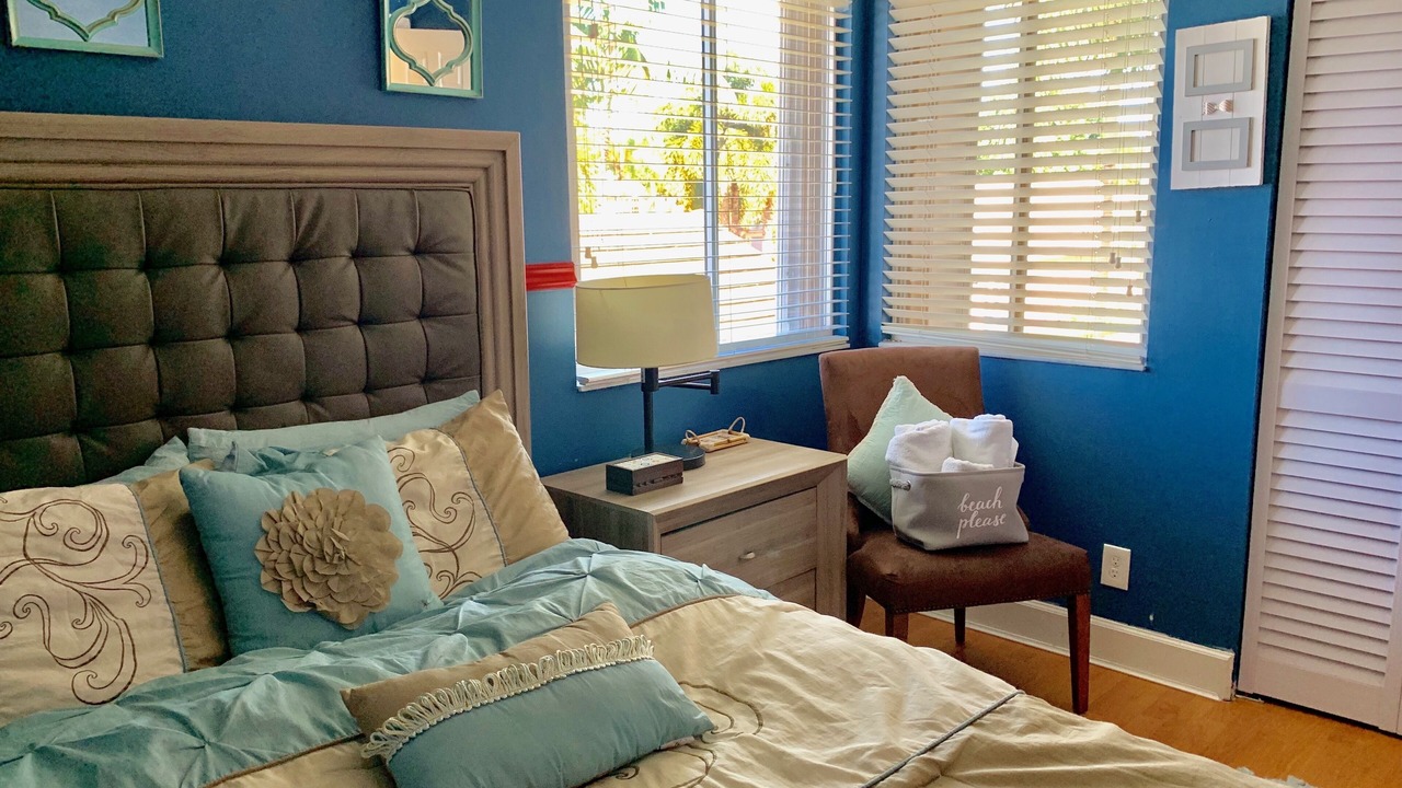 Photo of Bedroom in Davie
