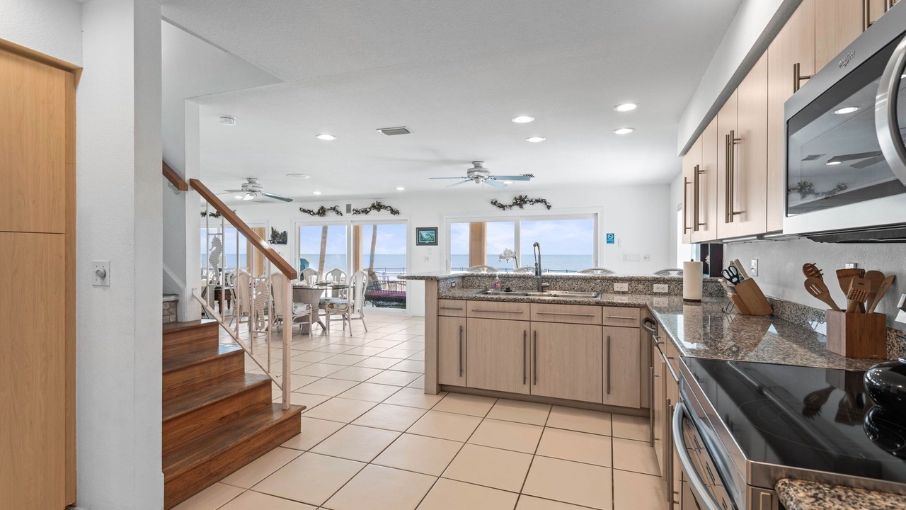 Photo of Kitchen in Redington Beach
