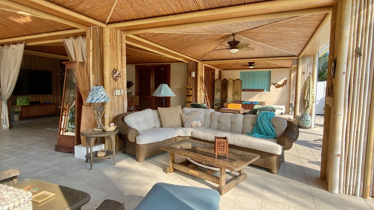 Photo of Outdoor in Venetian Shores