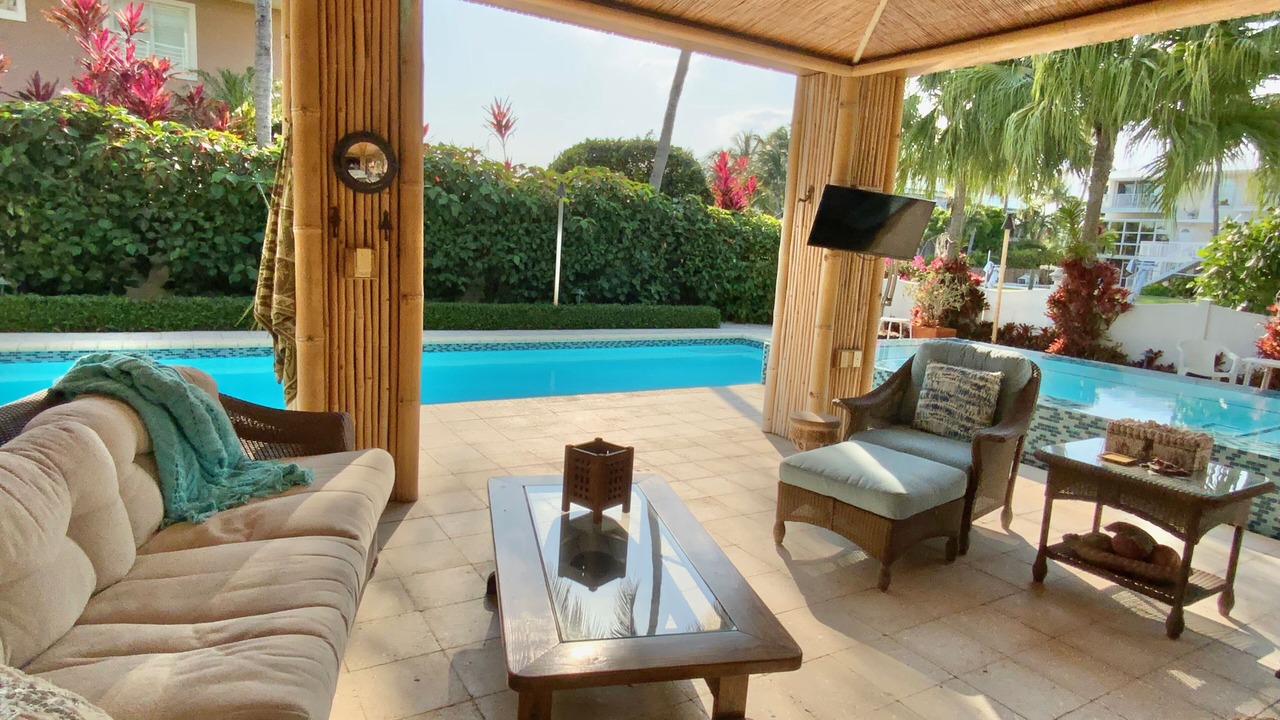 Photo of Outdoor in Venetian Shores