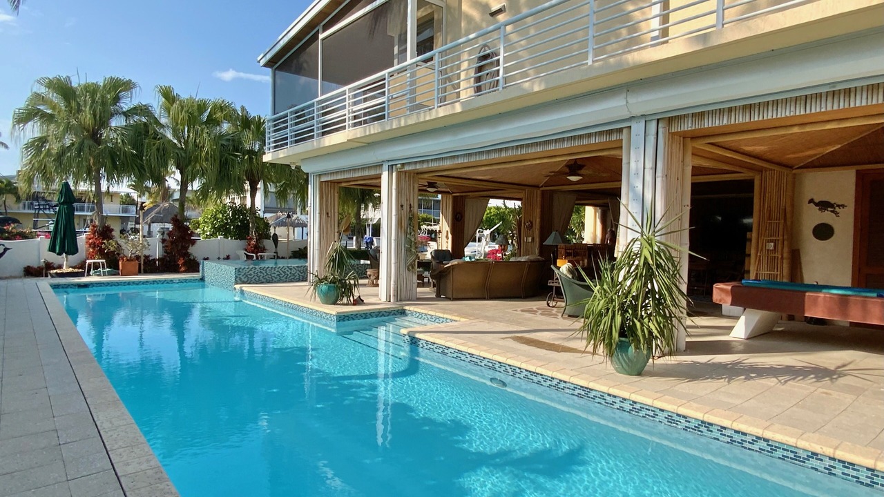 Photo of Outdoor in Venetian Shores