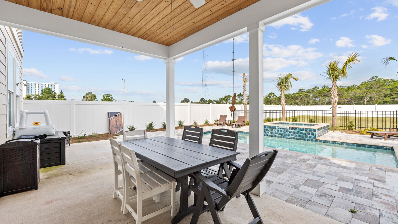 Photo of Patio Balcony in Panama City Beach