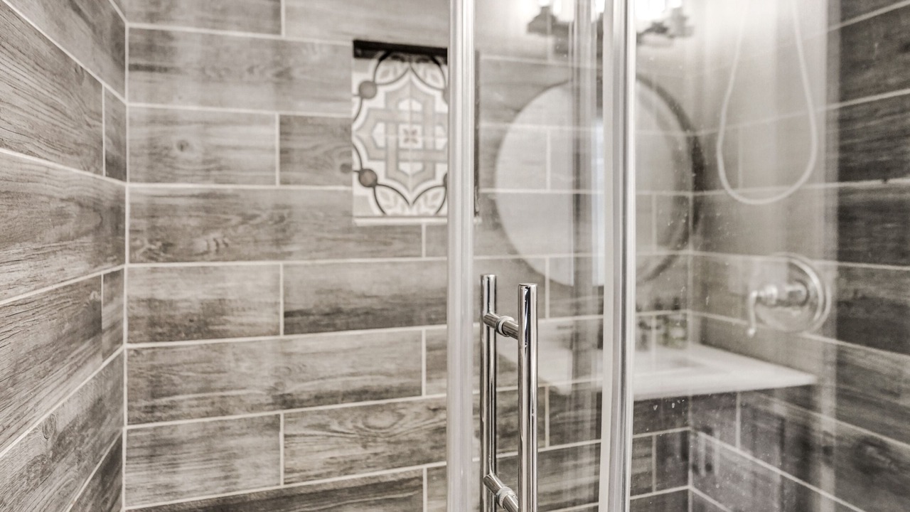 Photo of Bathroom in Lake Ridge