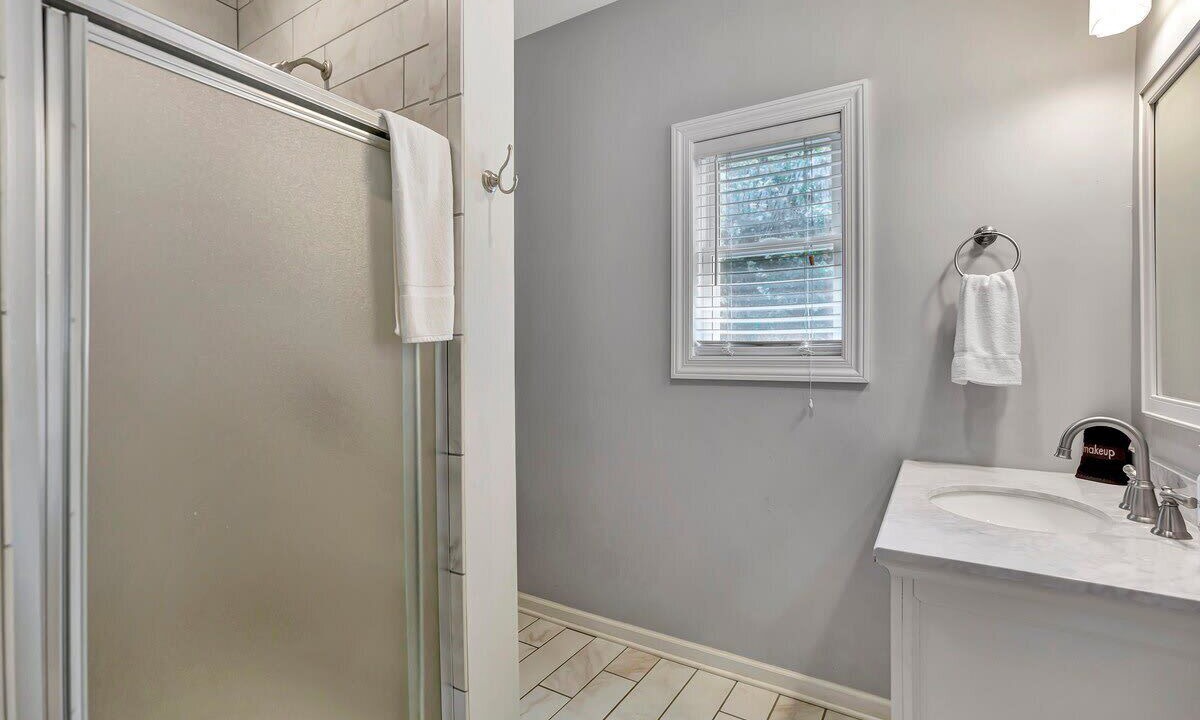 Photo of Bathroom in Indian Oaks