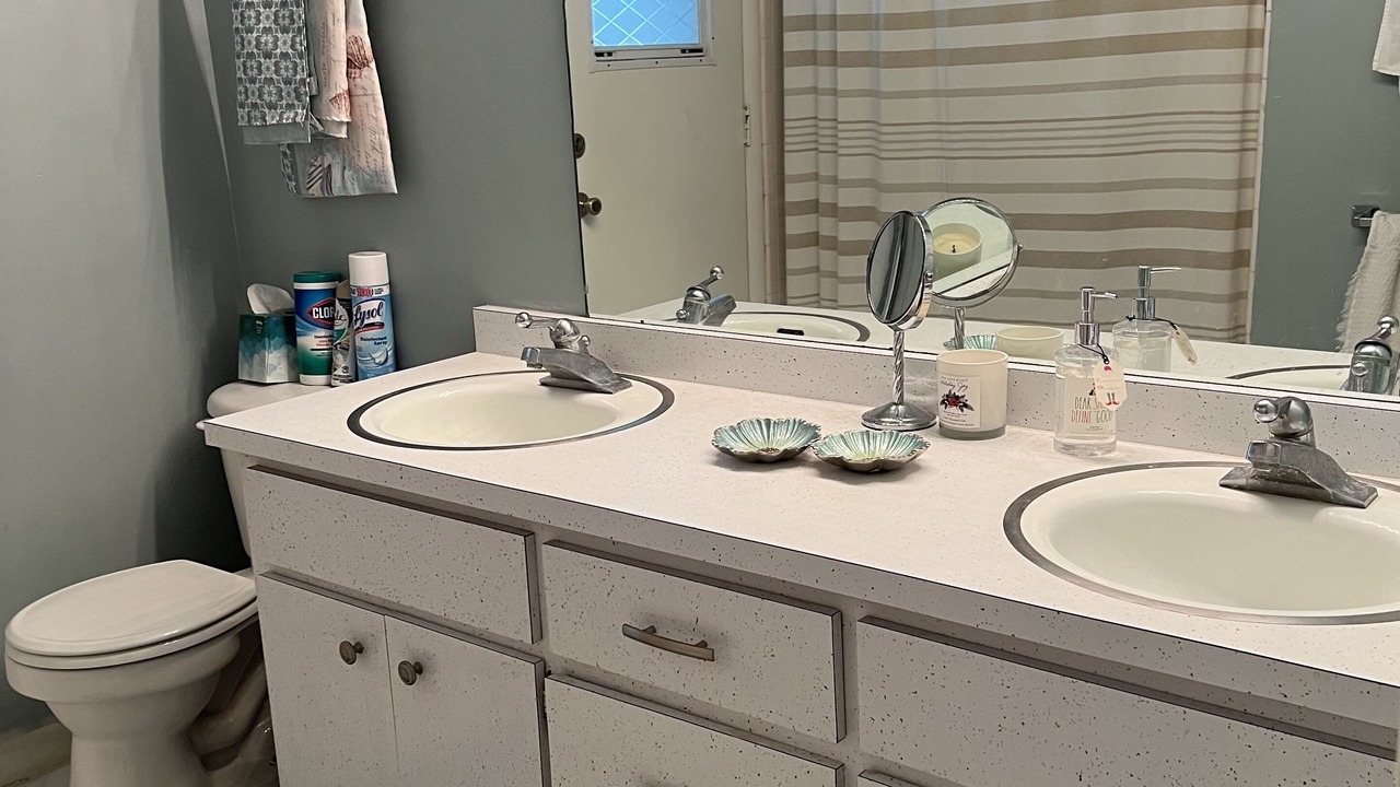 Photo of Bathroom in Forest City