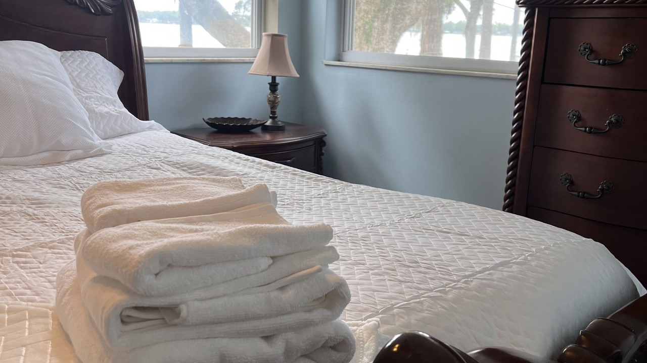 Photo of Bedroom in Forest City
