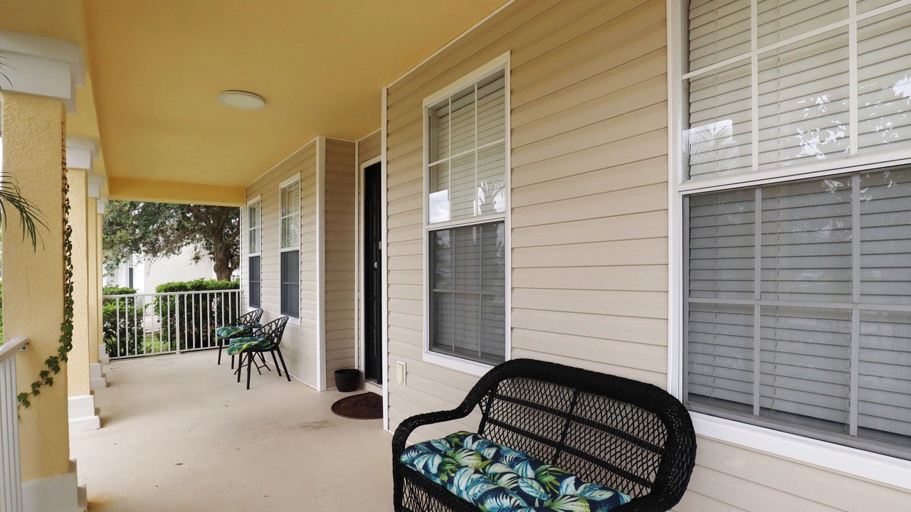 Photo of Patio Balcony in Trafalgar Village