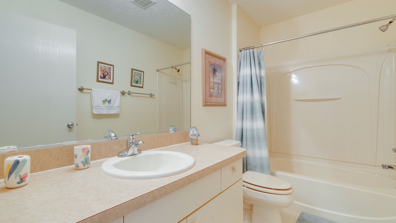 Photo of Bathroom in Lynnhaven